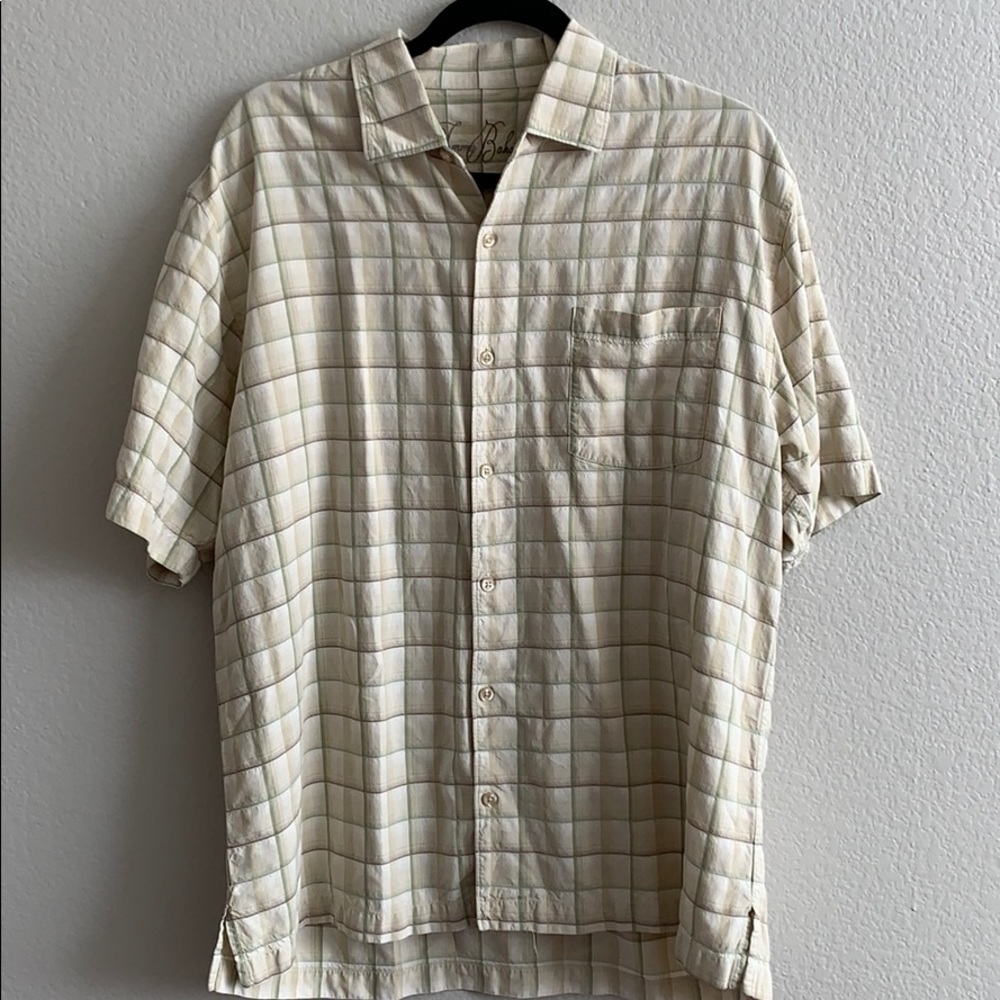 Men’s Tommy Bahama shirt